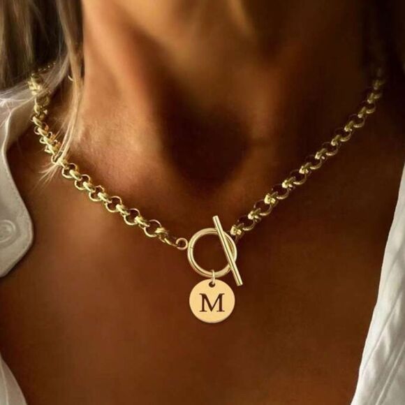 Gold  M Initial Pendant Necklace N1096 - Picture 1 of 4
